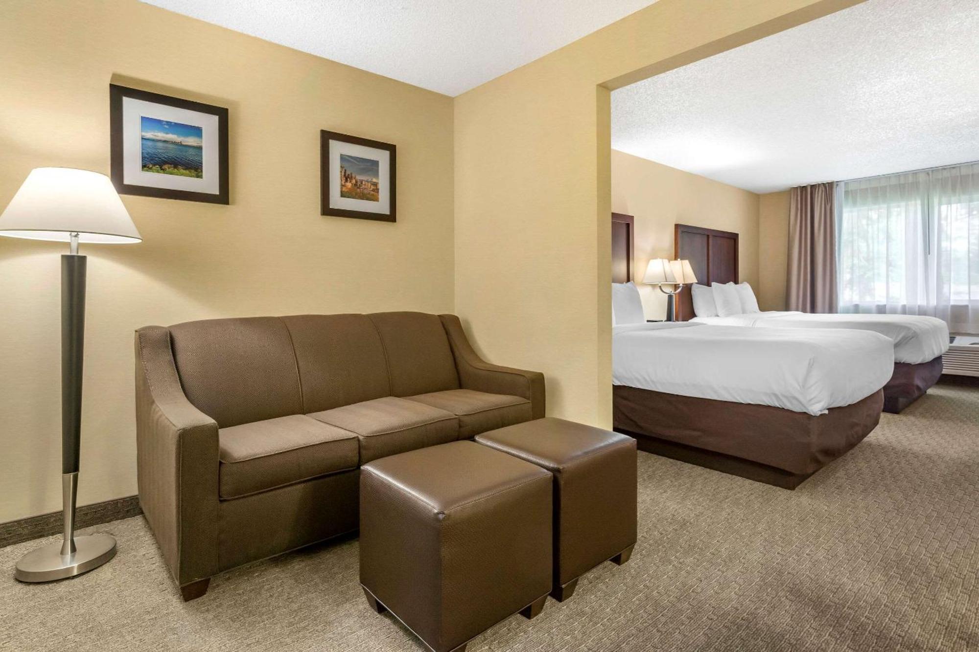 Comfort Inn & Suites Bothell - Seattle North Room photo