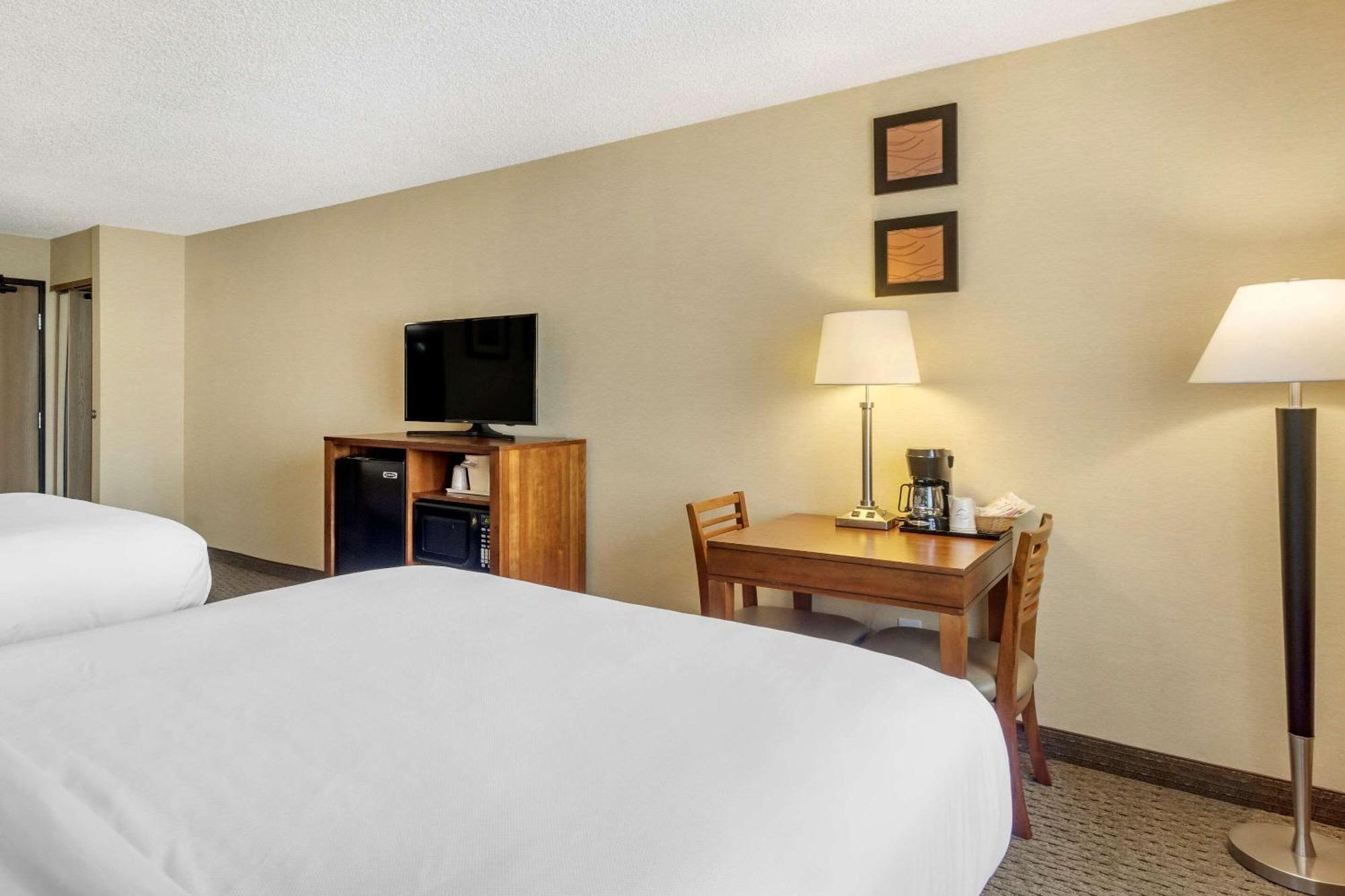 Comfort Inn & Suites Bothell - Seattle North Room photo